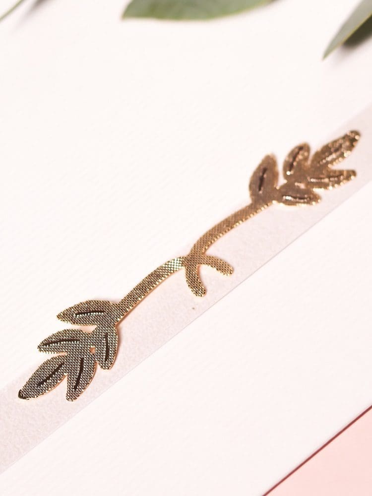 15217863505_lacre_carol_7811909_2_62d35de52a3819eb28c1e2a01785a71c.jpg Lacre Carol - Imagem 1