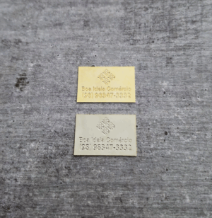 Etiqueta retangular 3,0 x 2,0 cm - sem furo - Linha Luxo