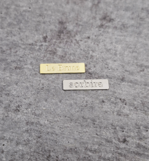 Etiqueta retangular 2,0 x 0,5 cm - sem furo - Linha Luxo