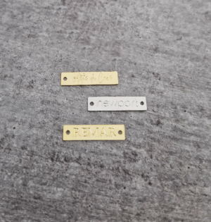 Etiqueta retangular 2,0 x 0,5 cm - Linha Luxo