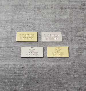 Etiqueta retangular 2,0 x 1,0 cm - sem furo - Linha Luxo